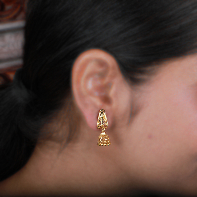 MEENAKARI DEVKI LARGE JHUMKA EARRINGS - BABY PINK – SAAR BEAUTY